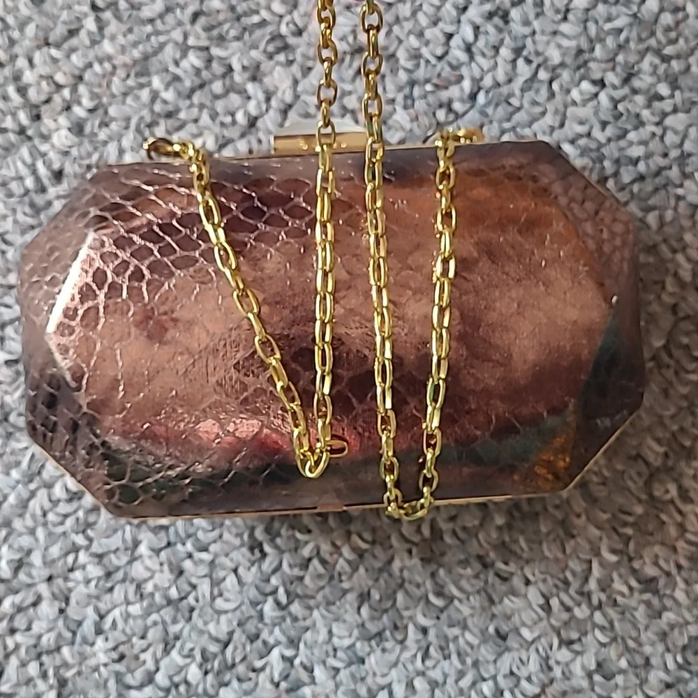 Purse - Picture 4 of 4